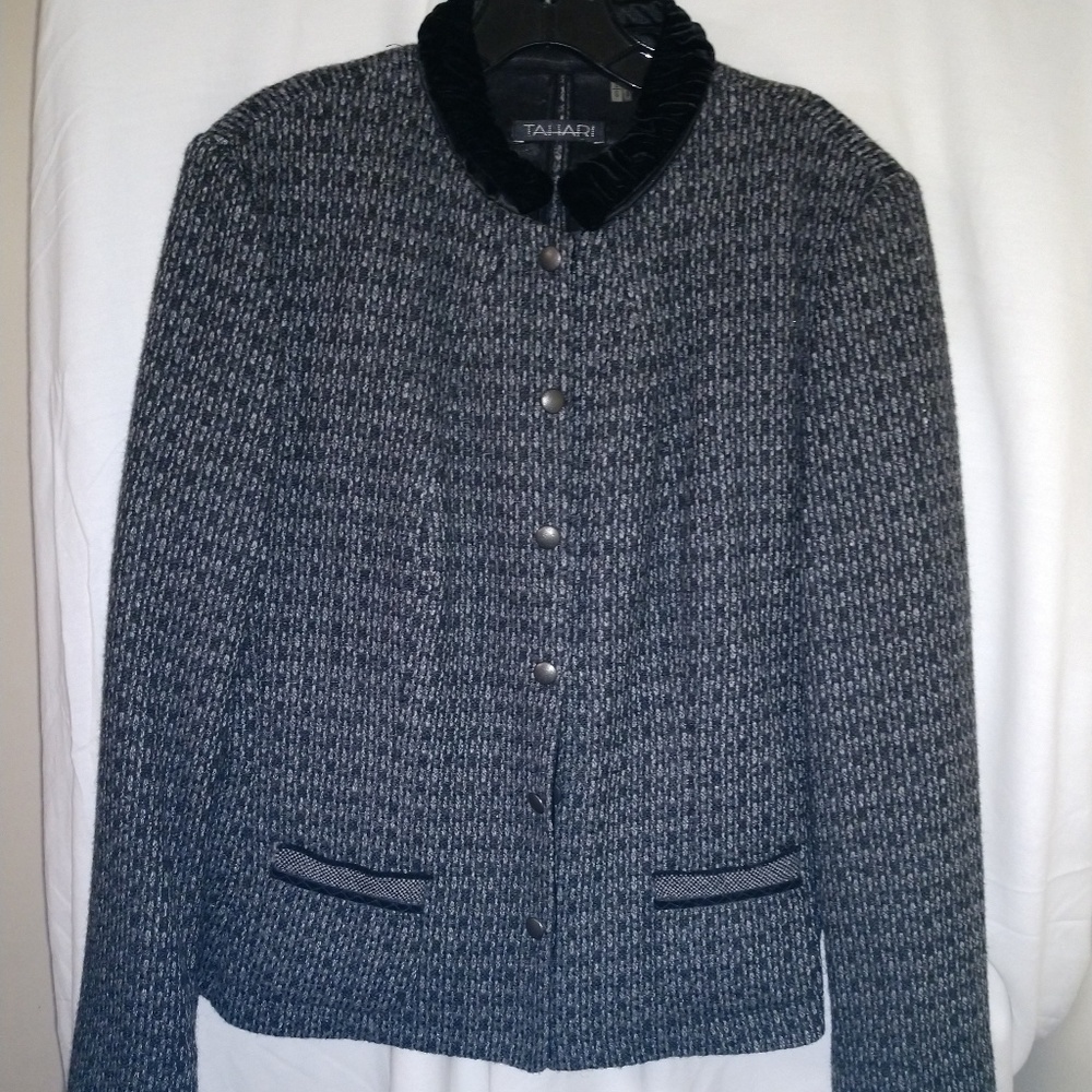 Packet - Picture 2 of 2